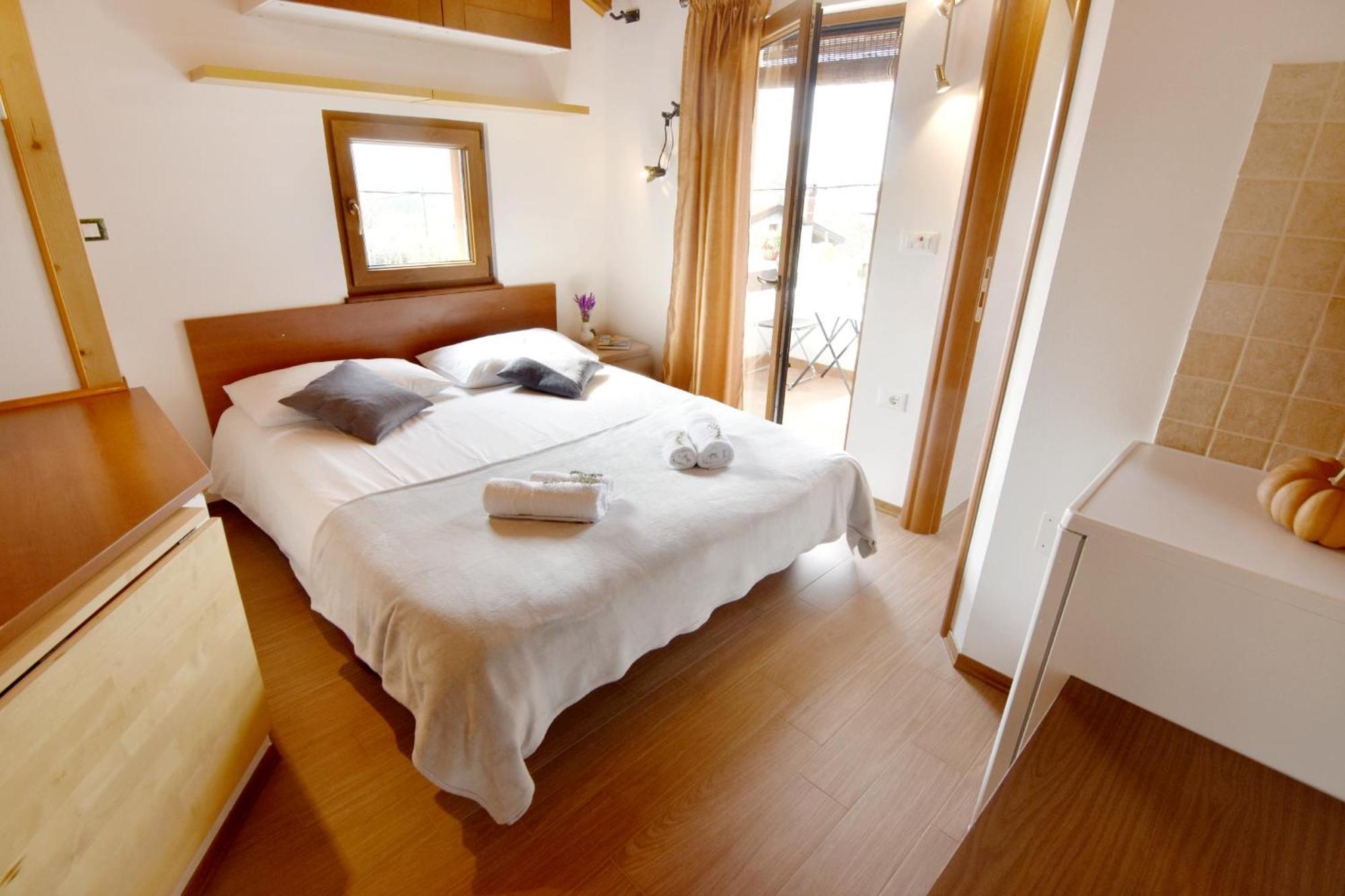 With A Parking Space Gornji Picudo, - 22354 * Umag