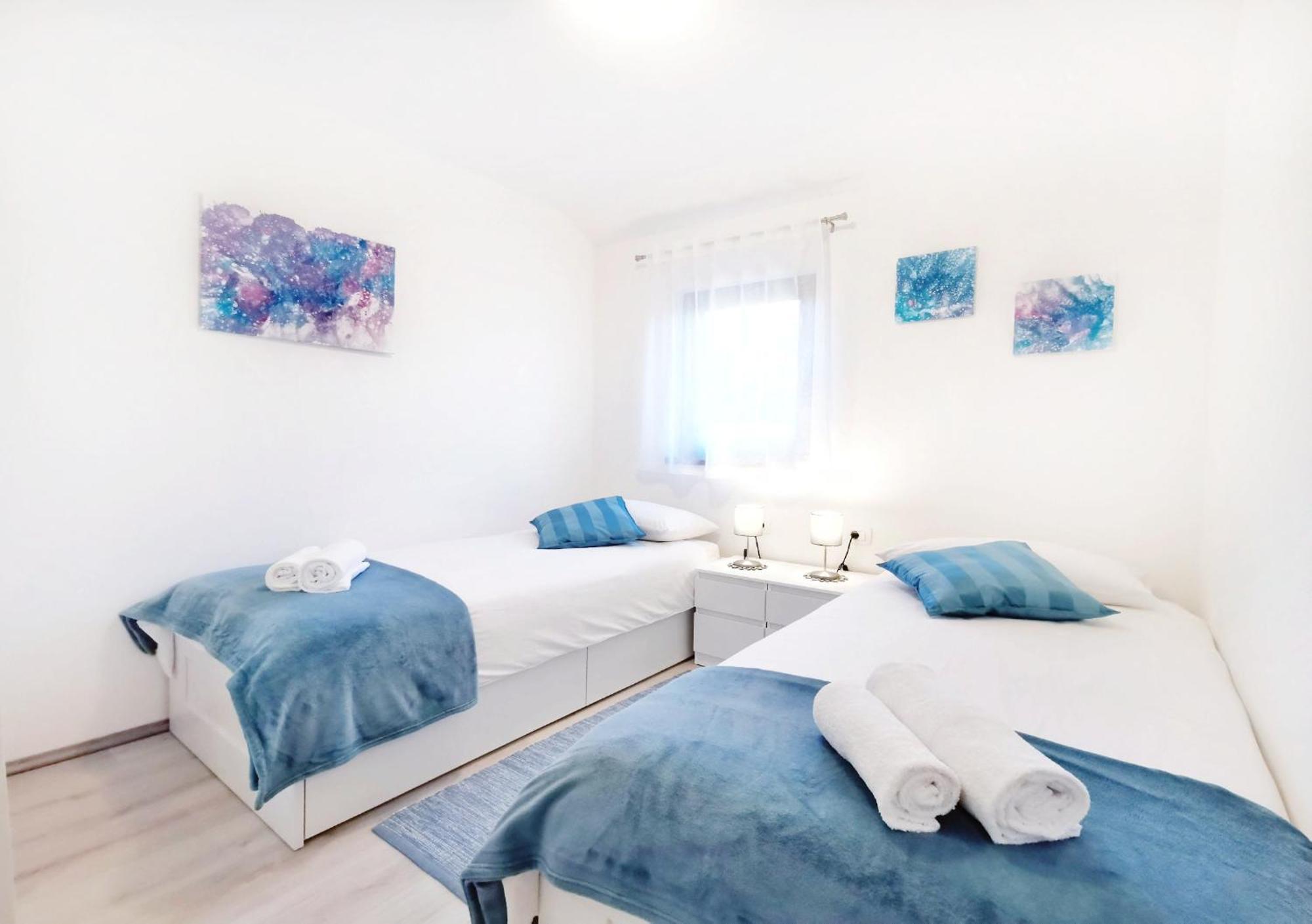 With A Parking Space Gornji Picudo, - 22354 * Umag